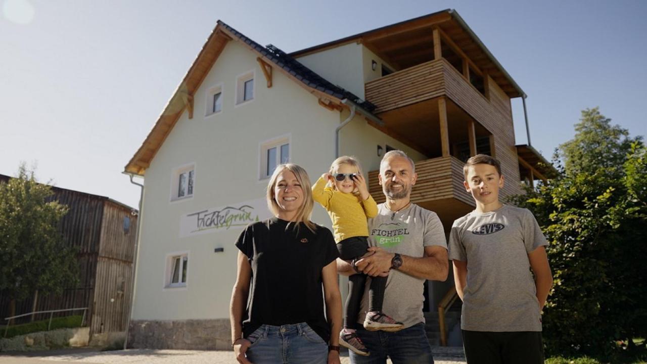 Ferienwohnungen Fichtelgrün Wunsiedel Exterior foto